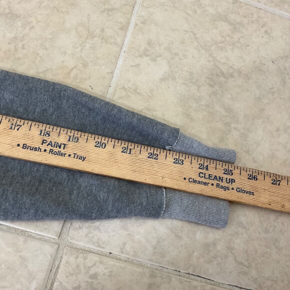 Harry Potter Gryffindor Fleece  Gray Sweatshirt Adult Small Universal Studios - Picture 10 of 11